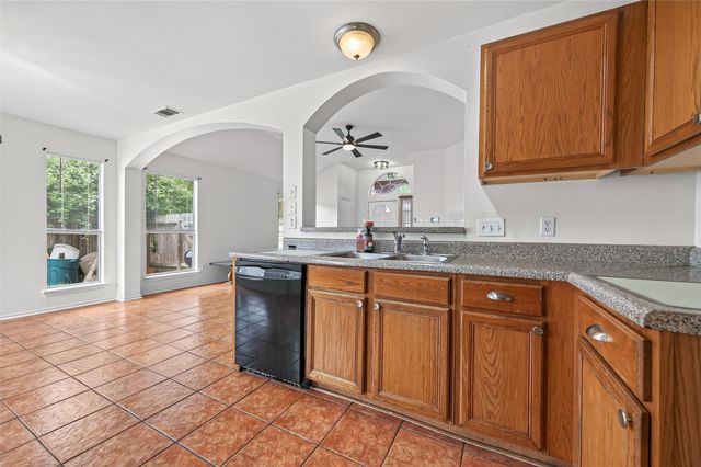 13667 Paxton Drive, Houston, TX 77014
