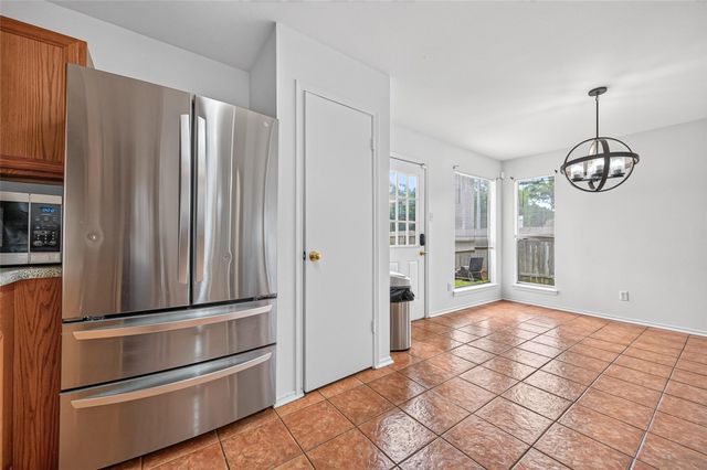 13667 Paxton Drive, Houston, TX 77014