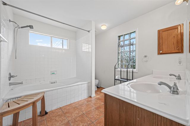 13667 Paxton Drive, Houston, TX 77014