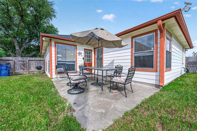 13667 Paxton Drive, Houston, TX 77014