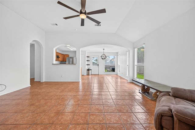13667 Paxton Drive, Houston, TX 77014