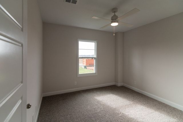 9 Miller Farm, Clarksville, TN 37043