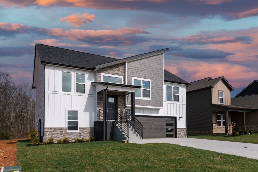 9 Miller Farm, Clarksville, TN 37043
