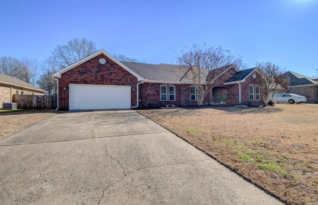 804 Mallard Lane, Conway, AR 72034