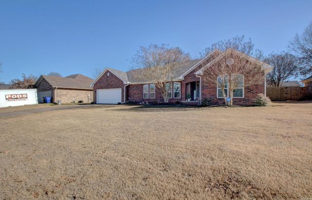 804 Mallard Lane, Conway, AR 72034