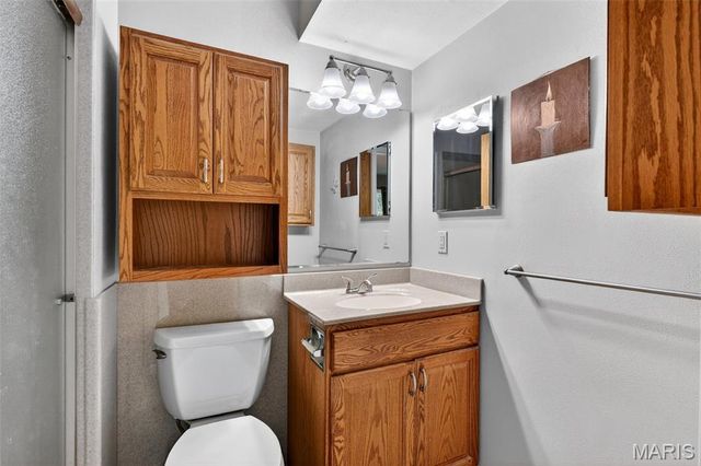 1001 Dorne Drive, Manchester, MO 63021