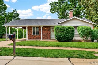 1001 Dorne Drive, Manchester, MO 63021
