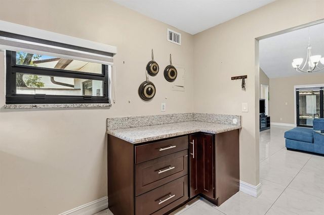 1875 Abbey Road, West Palm Beach, FL 33415