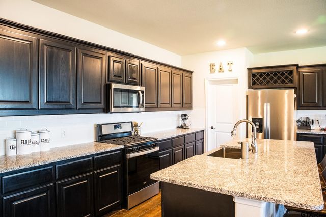 4036 Aurora Lane, Heartland, TX 75126