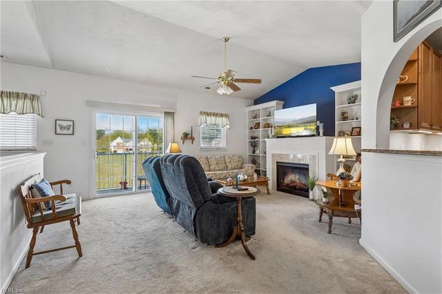 504 Rustads CIR, Williamsburg, VA 23188