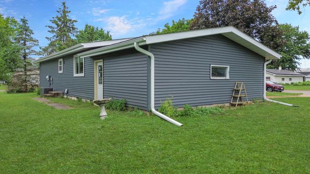 402 Cardinal AVENUE, Rockland, WI 54653