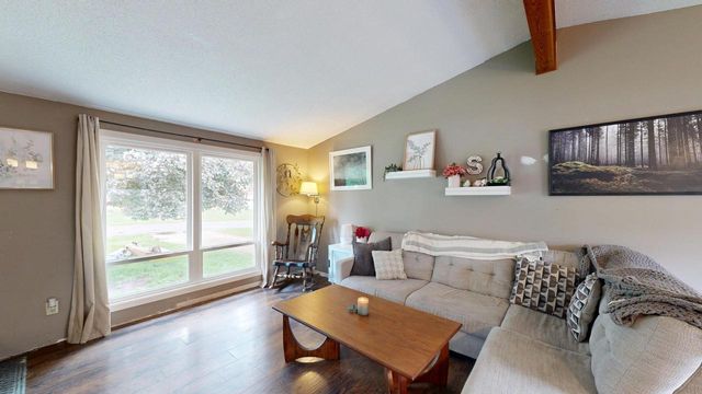 402 Cardinal AVENUE, Rockland, WI 54653