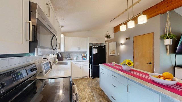 402 Cardinal AVENUE, Rockland, WI 54653