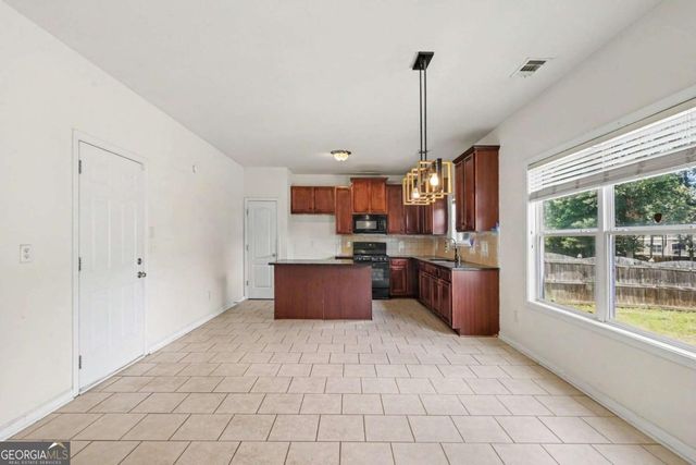 7969 Hawks Nest Trail, Lithia Springs, GA 30122