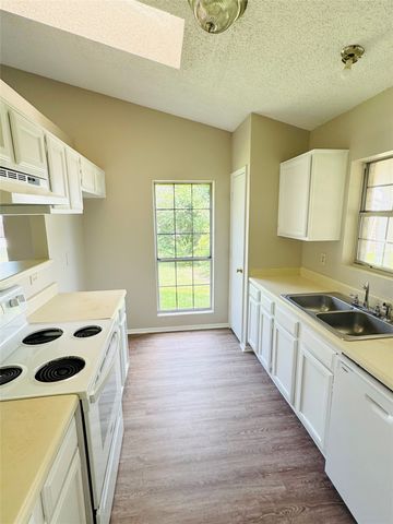821 Colchester Drive, Mesquite, TX 75149