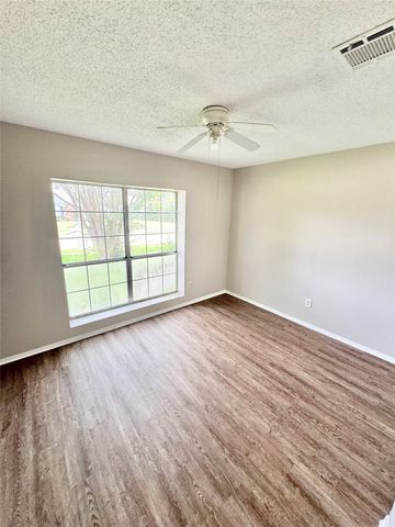 821 Colchester Drive, Mesquite, TX 75149