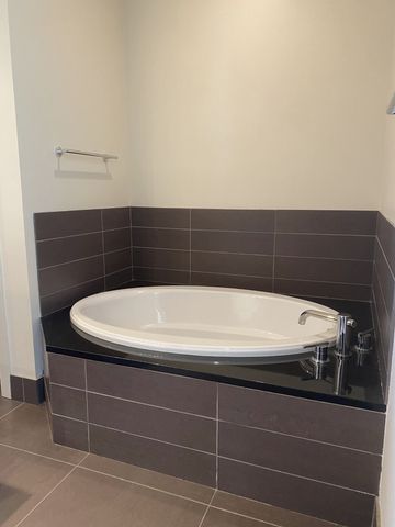 2600 W 7th Street 2738, Fort Worth, TX 76107