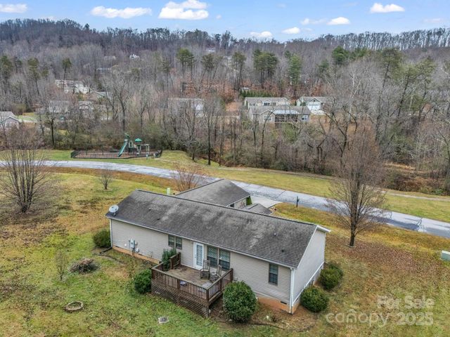 15 Little Pole Creek Drive 12, Candler, NC 28715