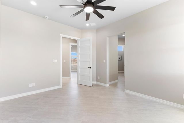 6608 Petirrojo Road NW, Albuquerque, NM 87120