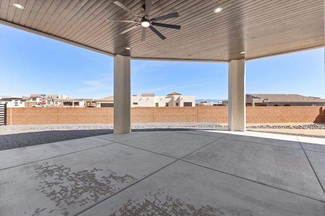 6608 Petirrojo Road NW, Albuquerque, NM 87120