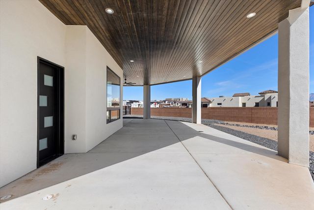 6608 Petirrojo Road NW, Albuquerque, NM 87120