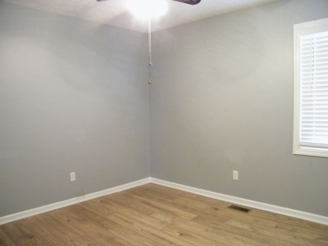 67 Hilco Dr, Lafayette, TN 37083