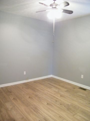 67 Hilco Dr, Lafayette, TN 37083