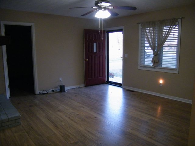 67 Hilco Dr, Lafayette, TN 37083