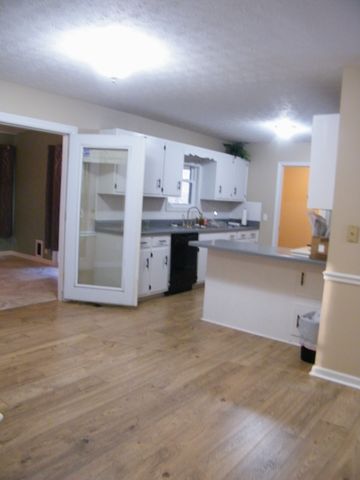 67 Hilco Dr, Lafayette, TN 37083