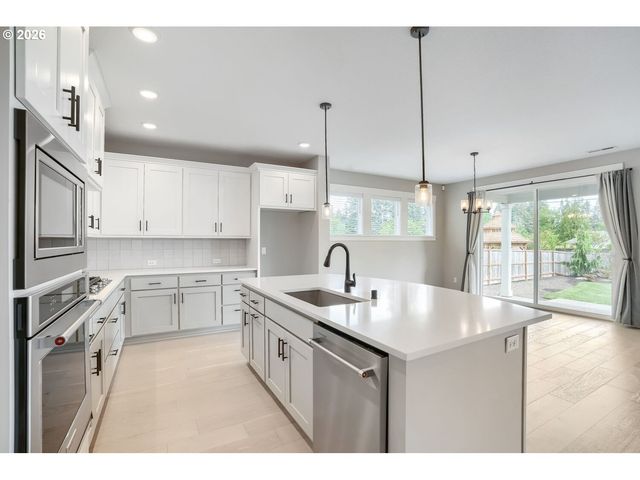 17311 Ne 28TH Ct, Ridgefield, WA 98642