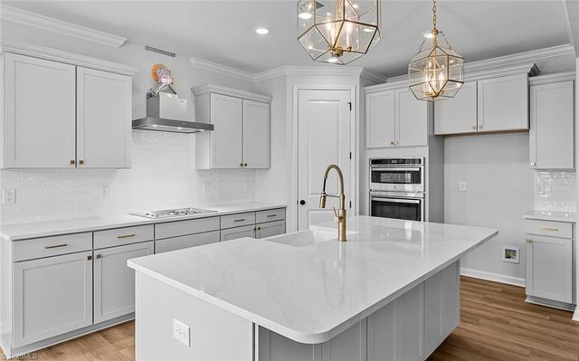 5506 Penguin Drive, Summerfield, NC 27358