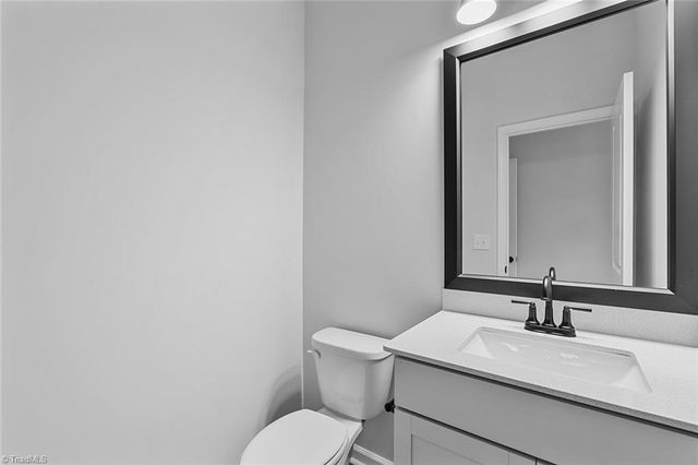 5506 Penguin Drive, Summerfield, NC 27358