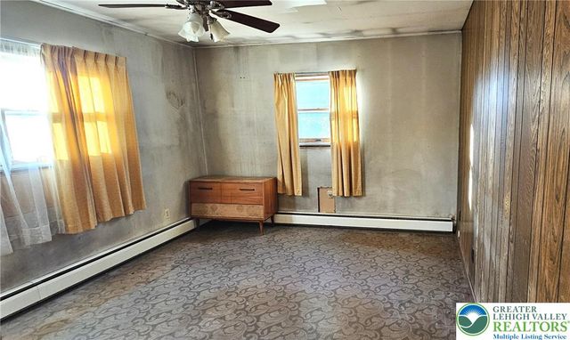 339 Delong Avenue, Emmaus Boro, PA 18049