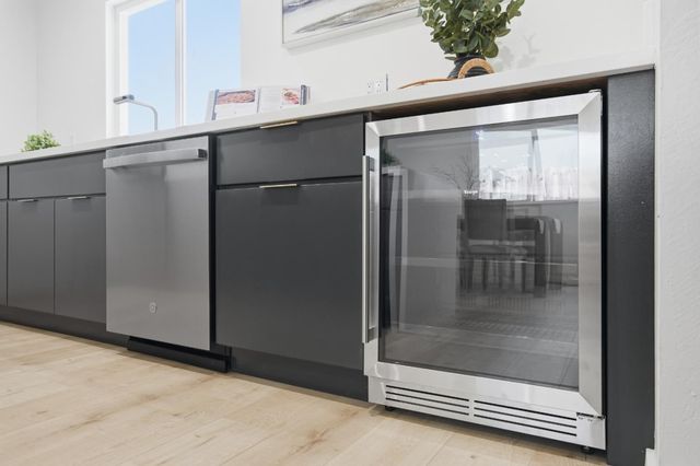 10910 Glen Artney Street, Oakland, CA 94605