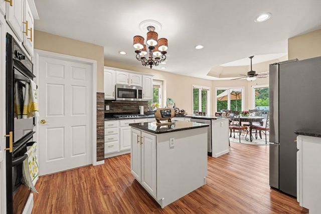 1103 W 163rd Avenue, Crown Point, IN 46307