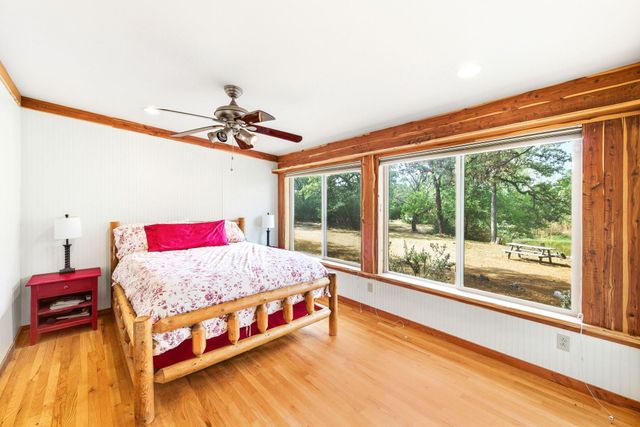 235 Antioch RD, Paige, TX 78659