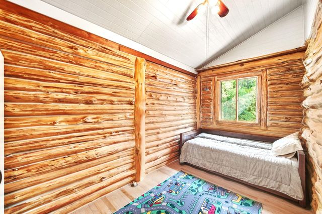 235 Antioch RD, Paige, TX 78659