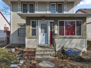 2014 Thomas Avenue N, Minneapolis, MN 55411