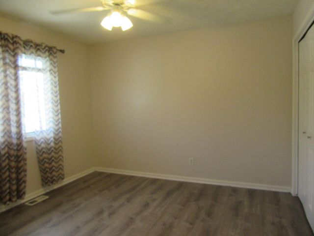 1206 15TH Avenue, Council Bluffs, IA 51501