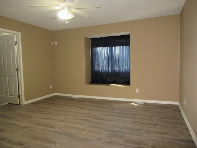 1206 15TH Avenue, Council Bluffs, IA 51501