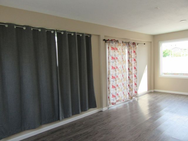 1206 15TH Avenue, Council Bluffs, IA 51501