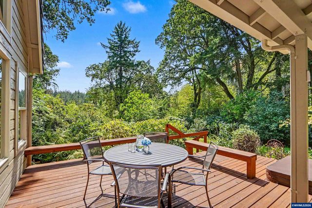 8930 NW Lorri Pl, Corvallis, OR 97330