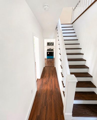 26 Maple St, Athol, MA 01331