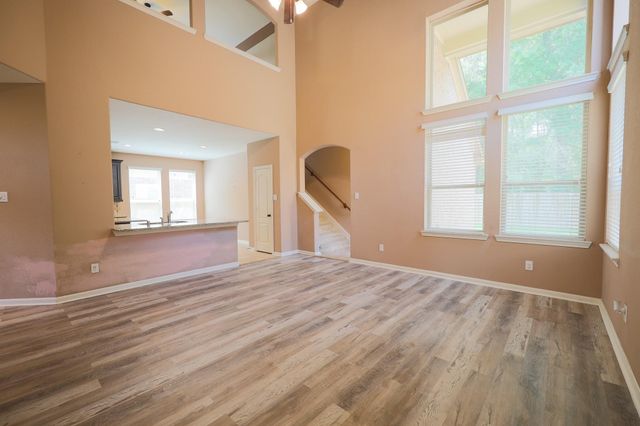 6707 Hunters Creek Lane, Baytown, TX 77521