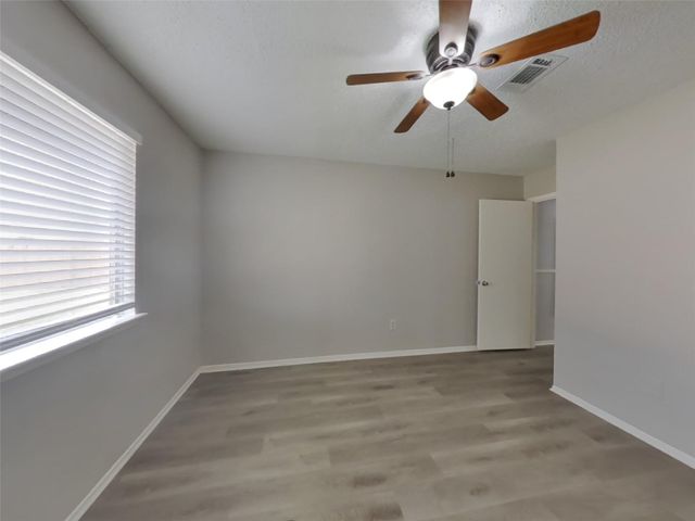 11118 Nepau Drive, Houston, TX 77477