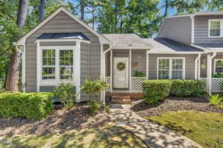 132 Lake Hollow Circle, Cary, NC 27513
