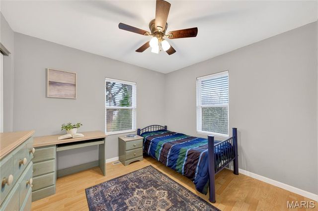 4632 Ringer Road, St Louis, MO 63129