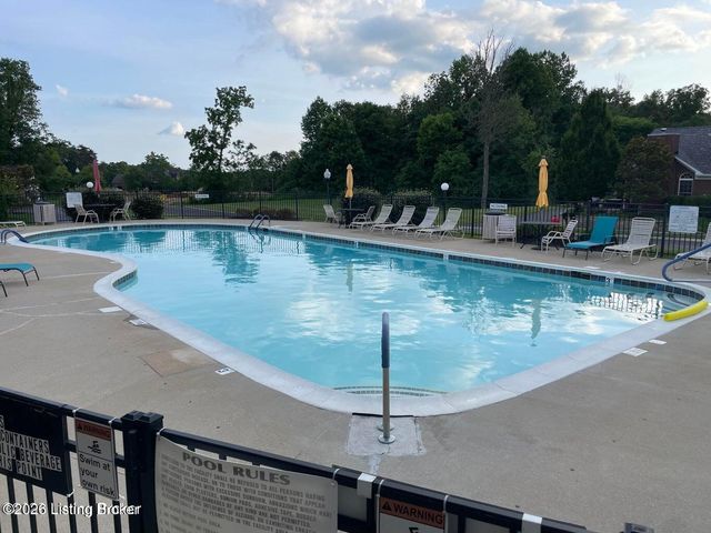 9903 Whitney Springs Way 201, Louisville, KY 40291