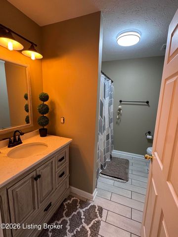 9903 Whitney Springs Way 201, Louisville, KY 40291