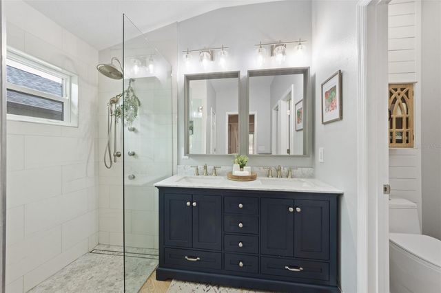 6130 BLUE RUNNER COURT, Lakewood Ranch, FL 34202